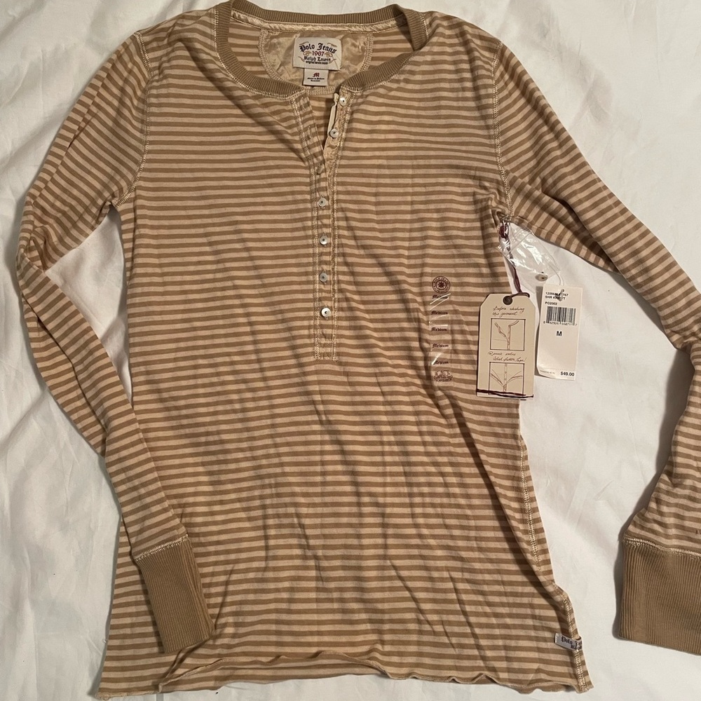NEW WITH TAGS Polo Jeans 1967 Ralph Lauren women’s top, size Medium. V neck